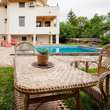 Makou * Balchik